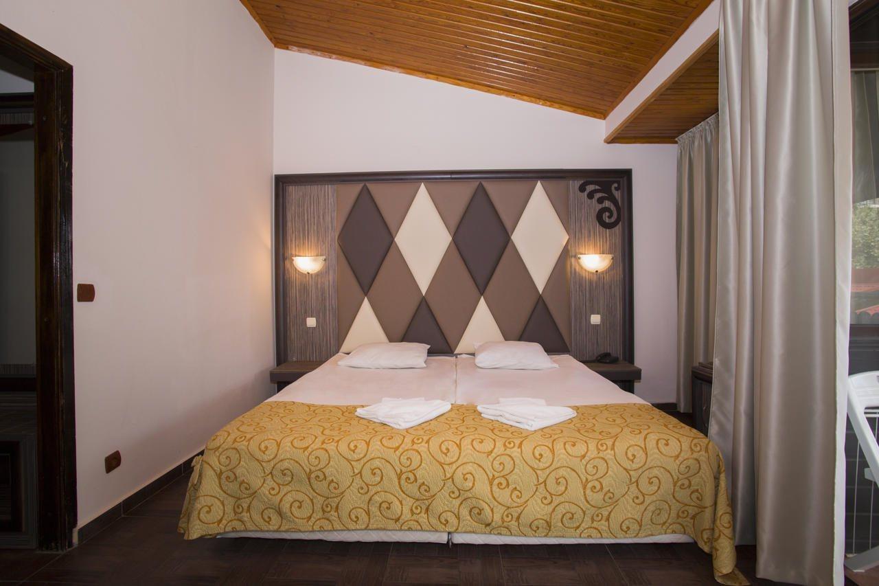 Elenite Villas Buitenkant foto
